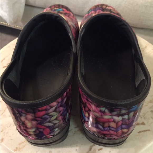 dansko funky knit clogs