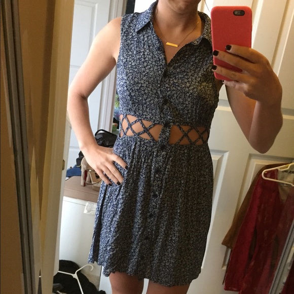 Forever 21 cross cross cut out dress
