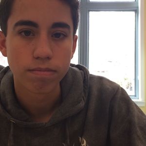 Meet your Posher, Thomas