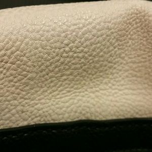 Meet your Posher, Camelia