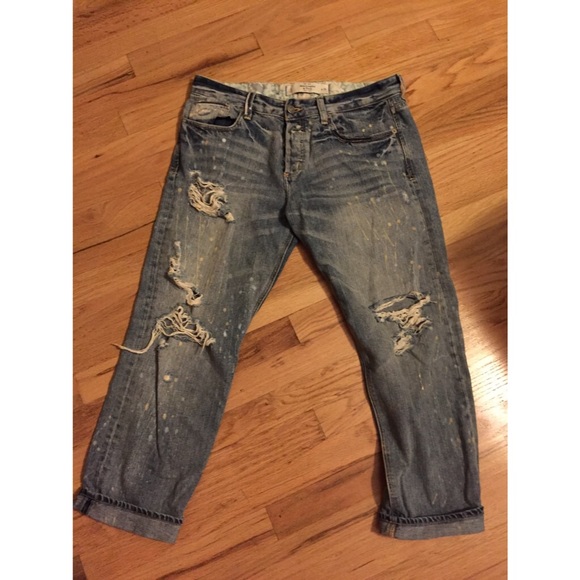 Abercrombie & Fitch • Boyfriend Jeans