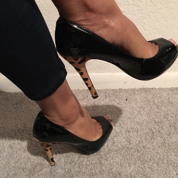Steve Madden Shoes - ❗️SOLD❗️Black Patent Leather PeepToe Leopard Heels