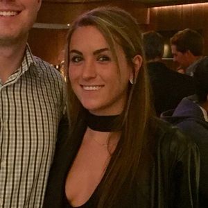 Meet your Posher, Brooke