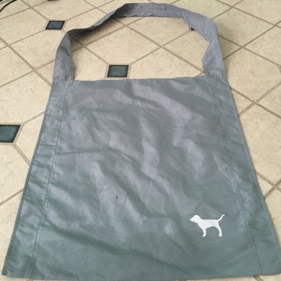 Victoria's Secret totes bag. - Picture 2 of 4