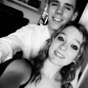 Meet your Posher, Victor