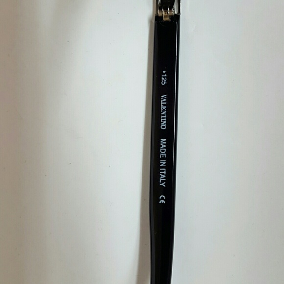 Authentic Valentino 5106/S 807 Sunglasses main image 2