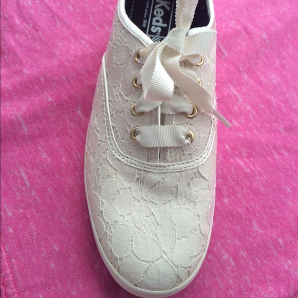 Keds lace sneakers