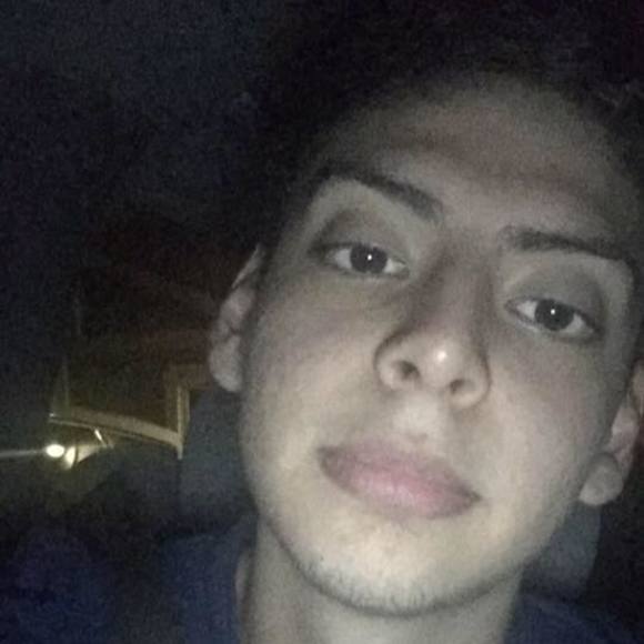 Meet your Posher, Victor