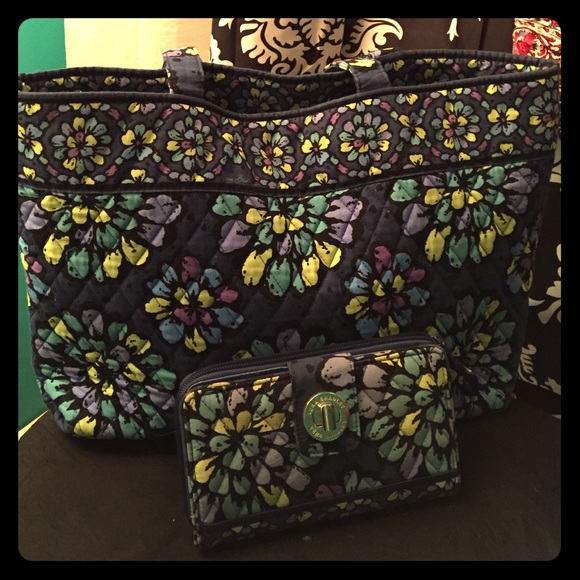 Vera Bradley Tote & Wallet