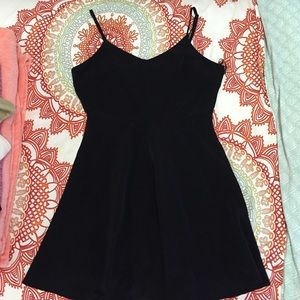 Black forever 21 spaghetti strap dress