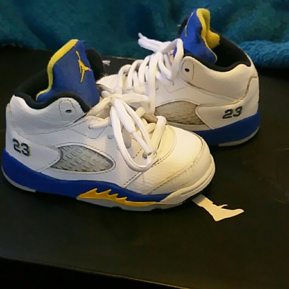 Jordon shoes size 6c toddler