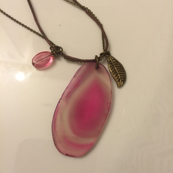 BUNDLE 🎀 STONE NECKLACE& SCARF 🎀