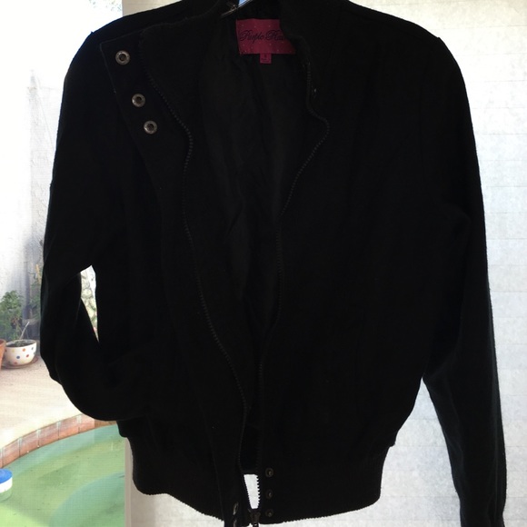 Black jacket - Picture 4 of 4