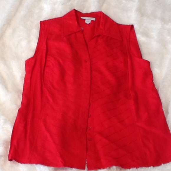 Red Sleeveless Button down