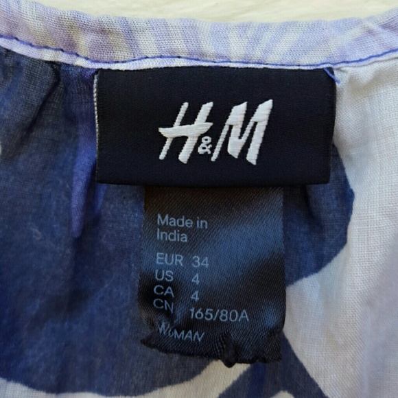 H&M Floral Top - Picture 3 of 3