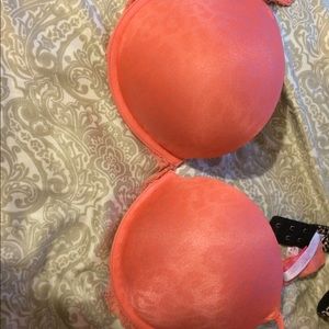 Victoria secrets push-up