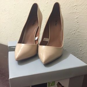 Mossimo Pointed Toe Pumps 7.5 & 3.5 stiletto heel.
