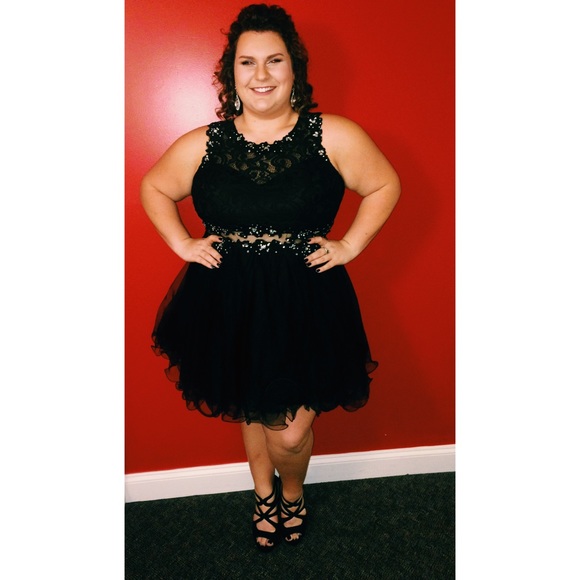 Black Formal Dress (Plus Size) - Picture 1 of 4