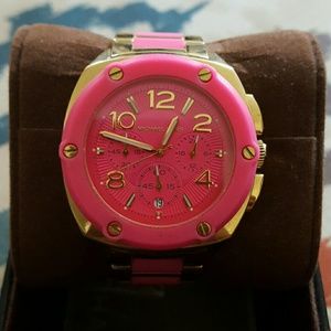 Gentlt Worn Michael Kors Watch