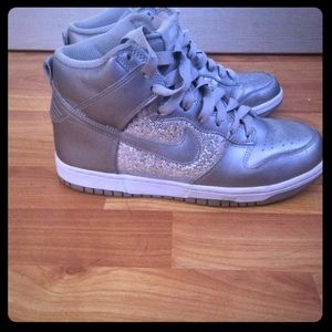 Sparkly Nike Dunks- SAME DAY SHIPPING 🤗