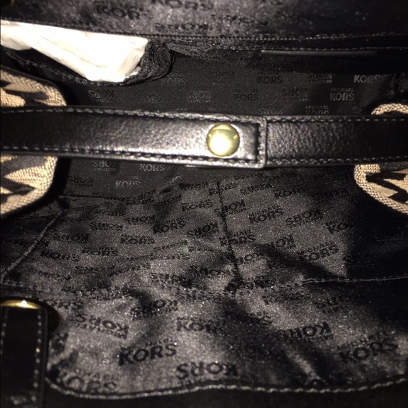 👛MK HANDBAG - Picture 3 of 3