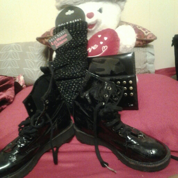 ***FLASH SALE $28.00 !STEVE MADDEN PATENT - Picture 4 of 4