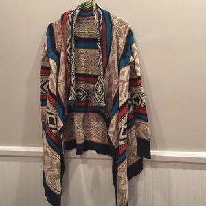 24 HOUR SALE Tribal knit drape cardigan