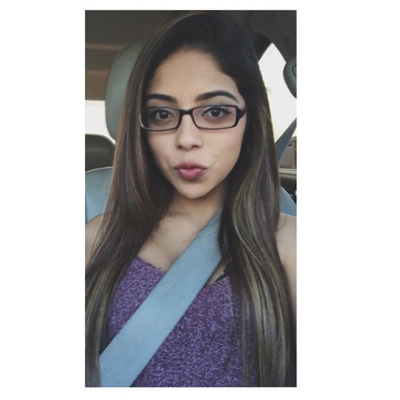 Meet your Posher, Alyssa