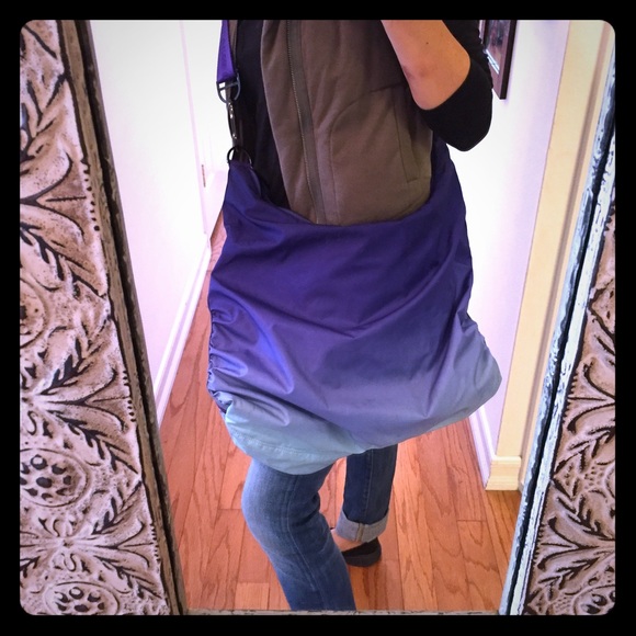 Lululemon ombré purple multipurpose bag.