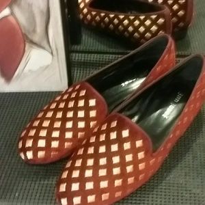 Jon Josef flats from Spain