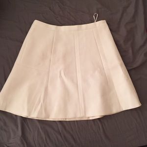 J. Crew trumpet skirt Perfect for any occasion 💕