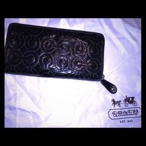 Very cute coach wallet
