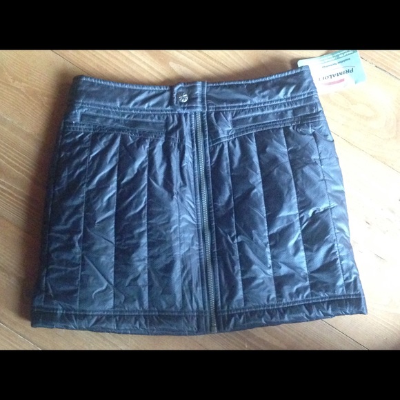 NWT - size 2  Athleta Down Skirt!