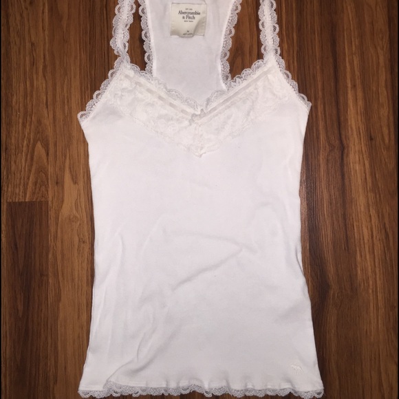Size M AE cami never worn - Picture 1 of 1
