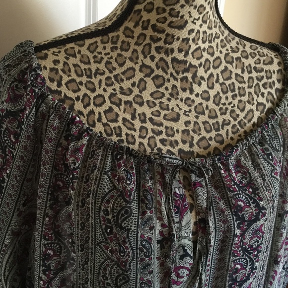 Boho Peasant Top - Picture 2 of 4