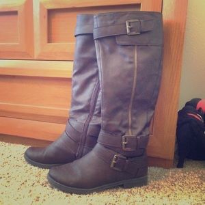 Maurice's tall boots (brown), size 6