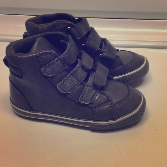 BRAND NEW toddler shoes