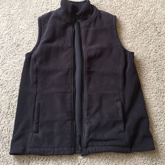 Lands' end fleece vest.