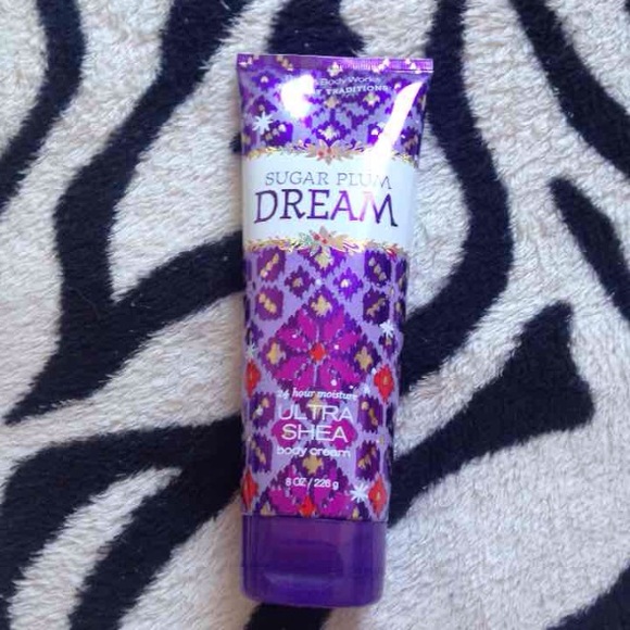 NEVER USED