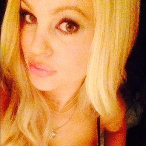 Meet your Posher, Jenna