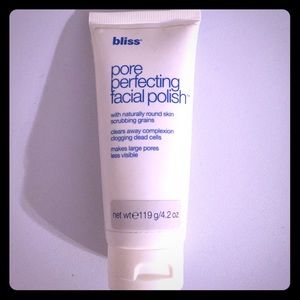 Bliss pore perfecting facial polish