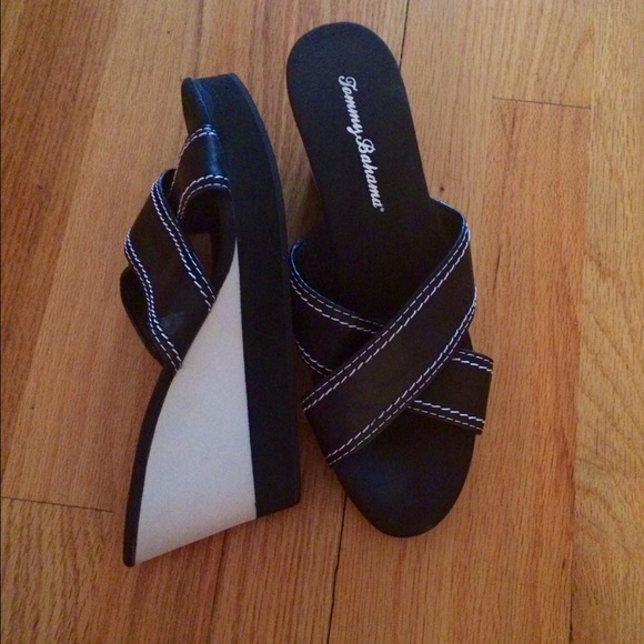 Tommy Bahama wedges