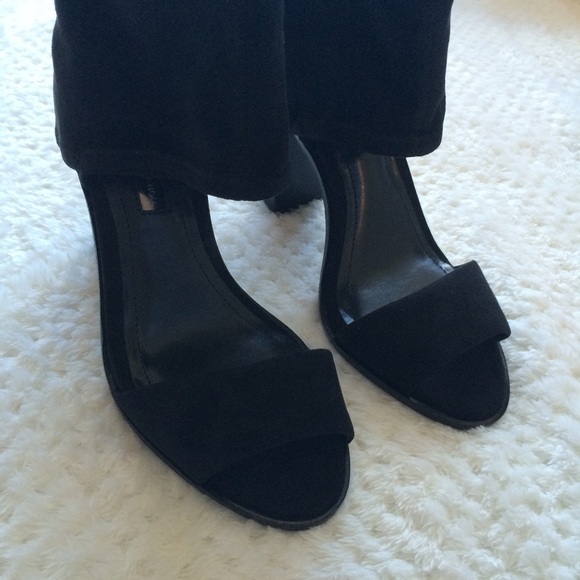 BCBG heel sandals - Picture 6 of 8