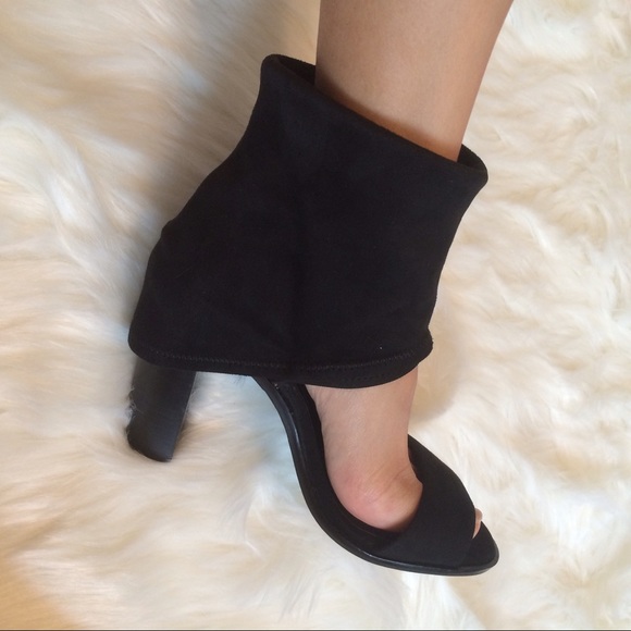 BCBG heel sandals - Picture 5 of 8