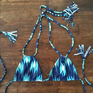 ACACIA Blu cantik cannons