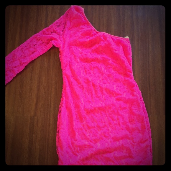 Sexy one shoulder lace dress.