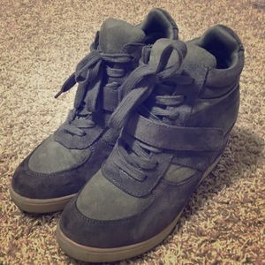 Mossimo Wedge Sneakers