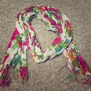 Lord and Taylor Scarf