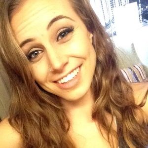 Meet your Posher, Phoebe