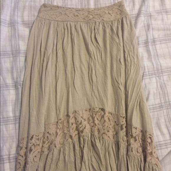 Tan hi-lo maxi skirt with lace
